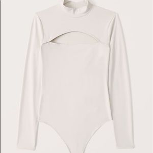 A&F Long Sleeve Seamless Fabric Mockneck Cut Out Bodysuit